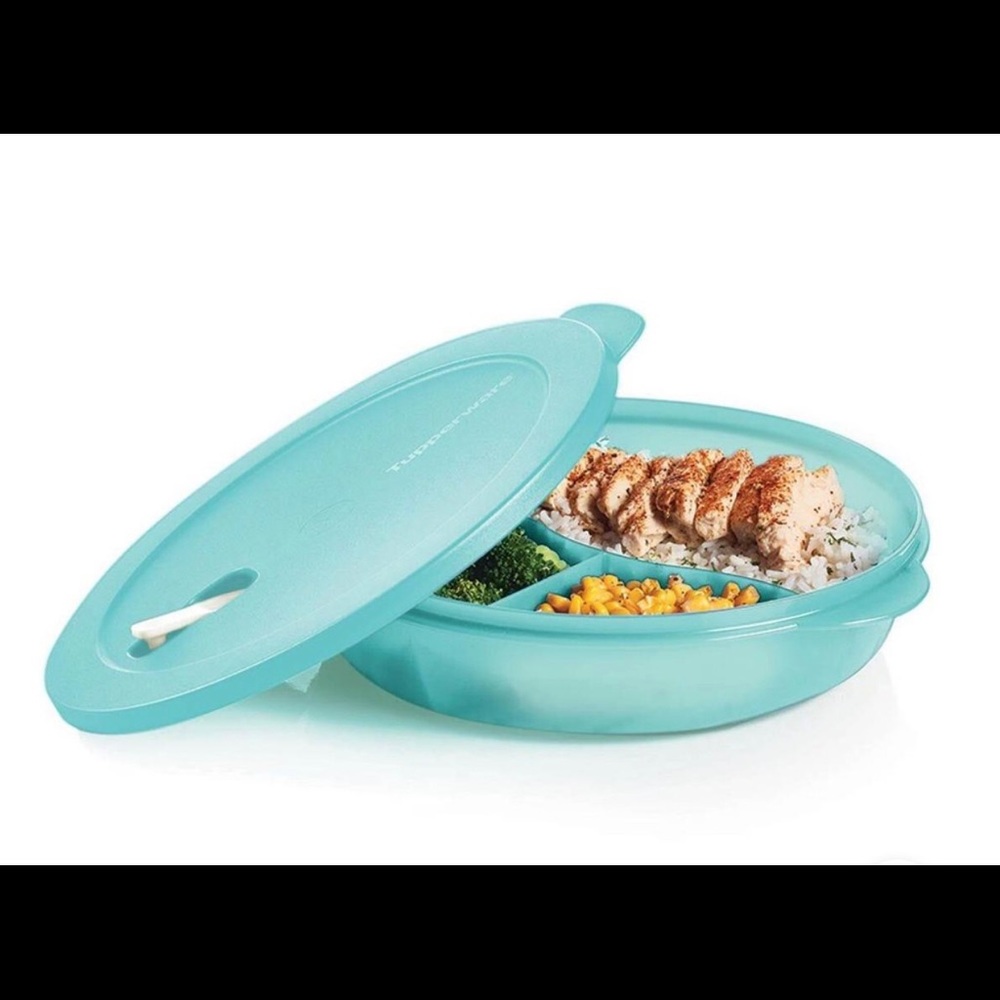 Tupperware Crystal Wave Divided Dish